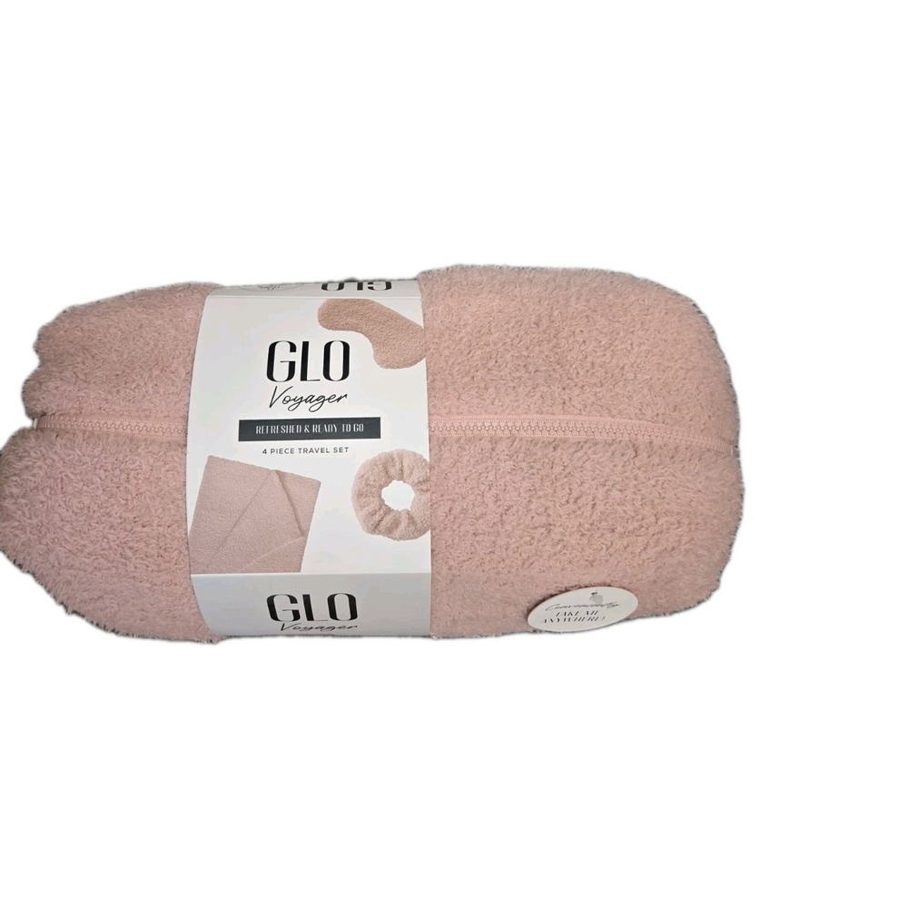 GLO Voyager 4 Piece Travel Set Soft Throw, Eye Mask, Hair Tie, Pouch
